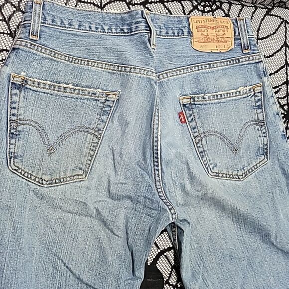 Levi Strauss & Co. Demin Distressed Relaxed Straight Men's Size 30"x32" - Picture 5 of 10